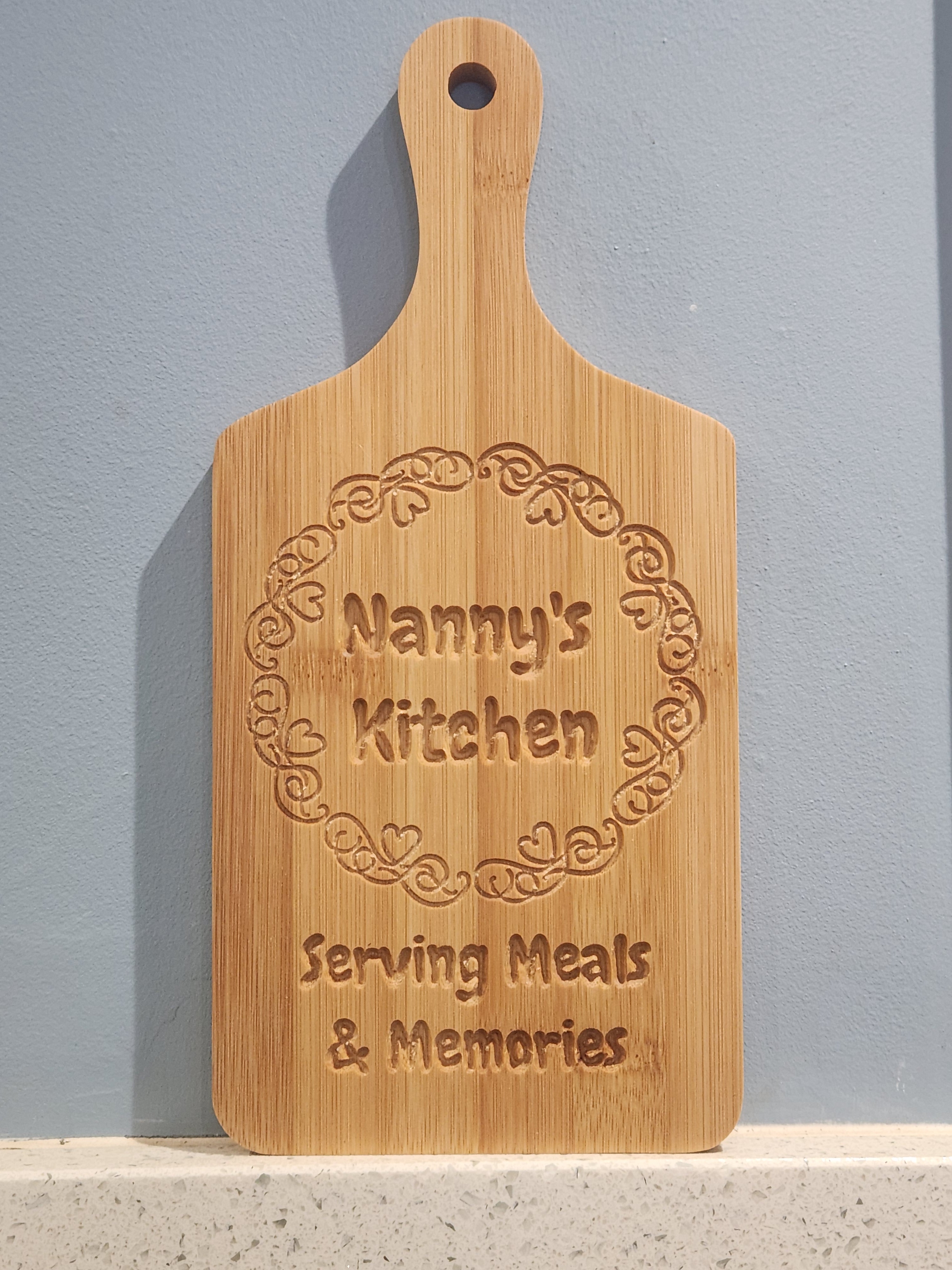 Nanny's Kitchen Chopping Board Sign